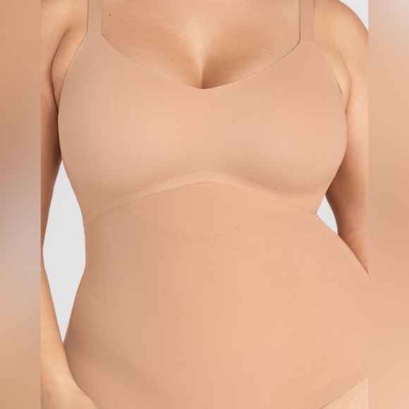 Women’s HoneyLove Cami Bodysuit Shape-Wear In Sand Tan Size 1X - Picture 4 of 9